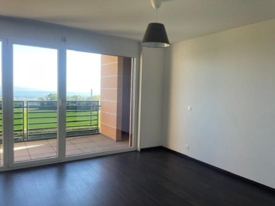 Villa jumelle de 270m2 utiles avec vue sur le lac, les Alpes et le Mont-Blanc image 7