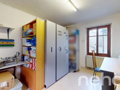 Exclusif: immeuble mixte dans la rue centrale image 11