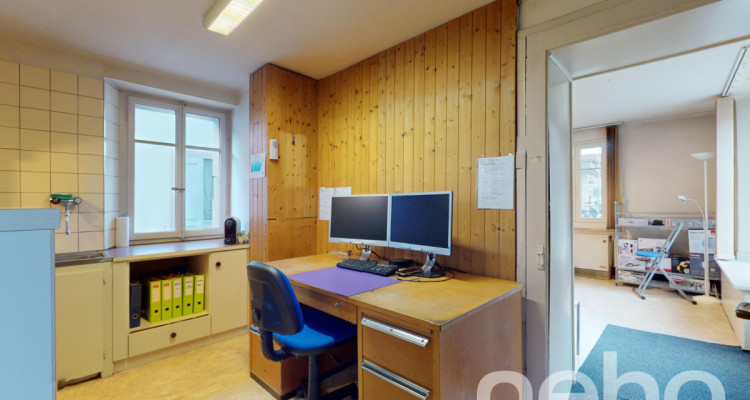 Exclusif: immeuble mixte dans la rue centrale image 5