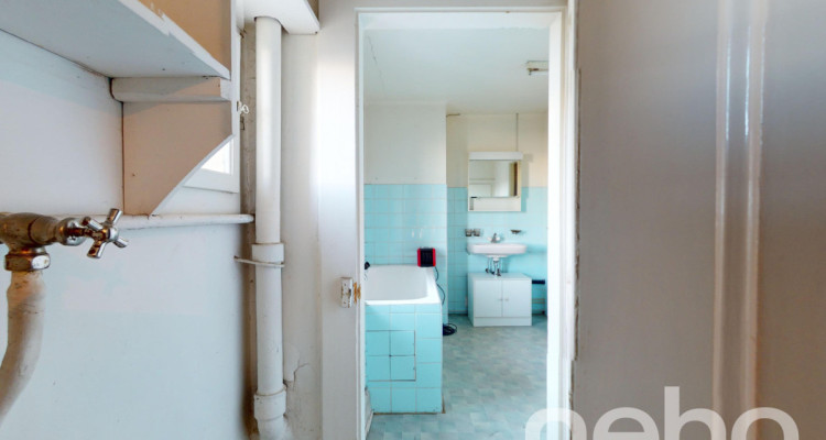 Exclusif: immeuble mixte dans la rue centrale image 9