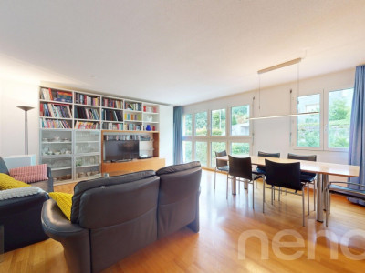 Stilvolle Maisonettewohnung mit Panoramablick und Sonnenterrasse image 1