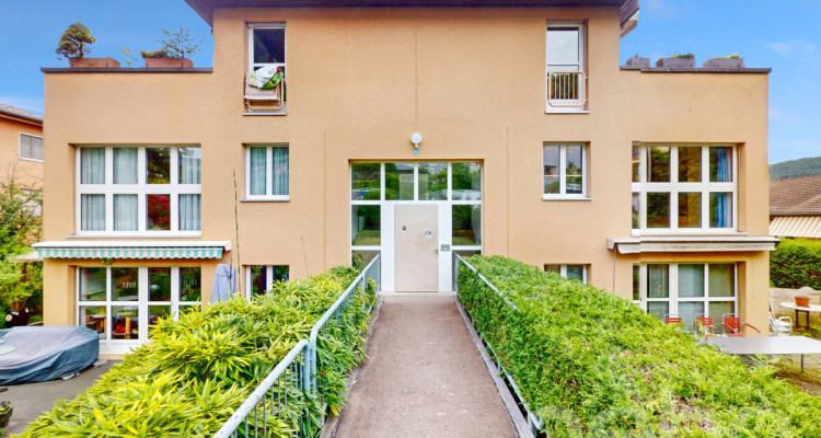 Stilvolle Maisonettewohnung mit Panoramablick und Sonnenterrasse image 11