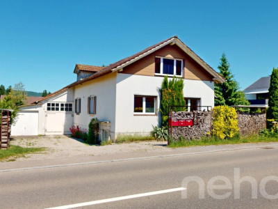 6.5-Zimmer Einfamilienhaus mit sonnigem Garten und viel Potential image 3