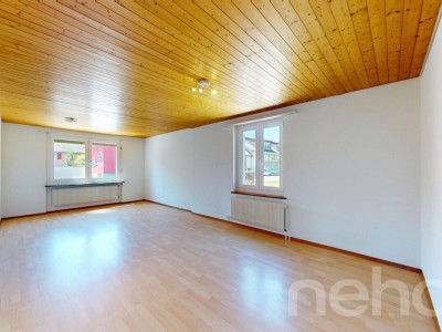 6.5-Zimmer Einfamilienhaus mit sonnigem Garten und viel Potential image 8