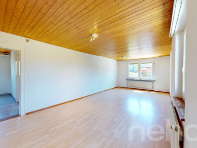 6.5-Zimmer Einfamilienhaus mit sonnigem Garten und viel Potential image 9