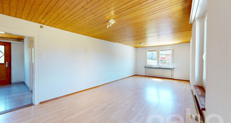 6.5-Zimmer Einfamilienhaus mit sonnigem Garten und viel Potential image 9