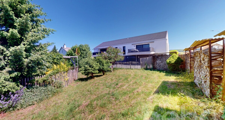 6.5-Zimmer Einfamilienhaus mit sonnigem Garten und viel Potential image 12