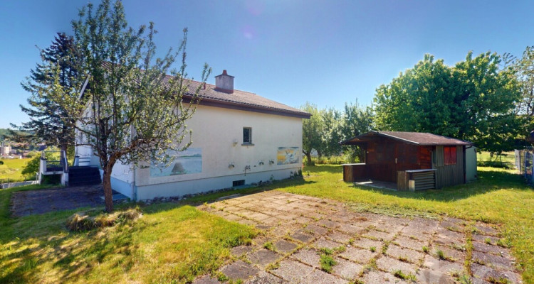 Belle maison familiale de 6.5p avec jardin et magnifique vue! image 3