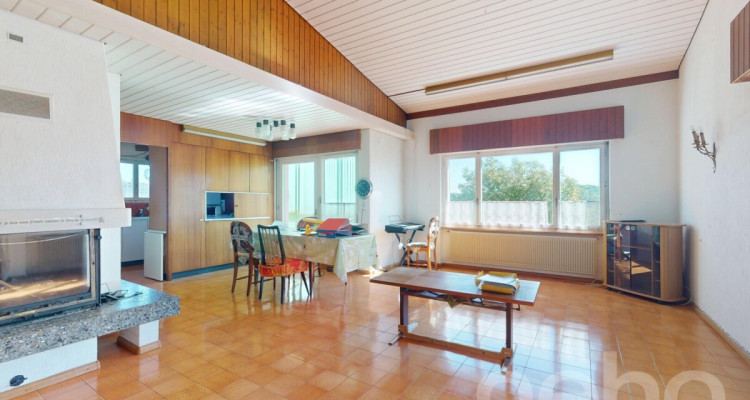 Belle maison familiale de 6.5p avec jardin et magnifique vue! image 5