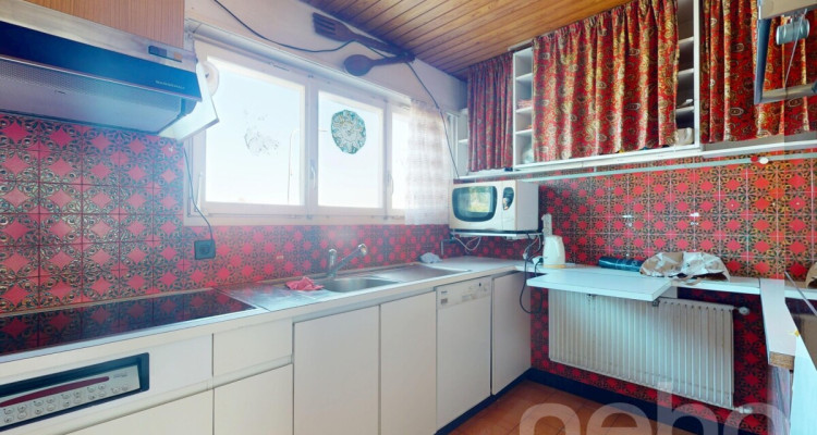 Belle maison familiale de 6.5p avec jardin et magnifique vue! image 9