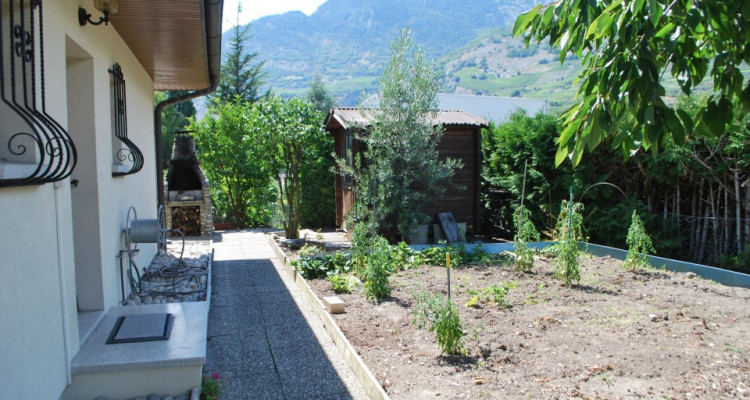 Vétroz, villa familiale de 7 pièces image 3