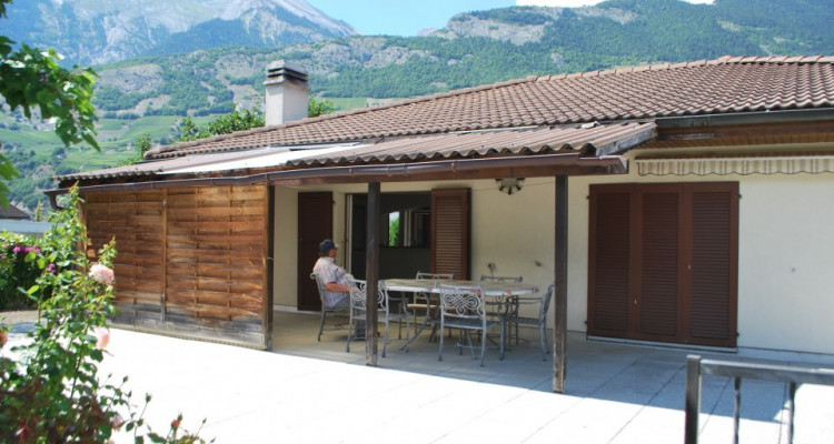 Vétroz, villa familiale de 7 pièces image 6