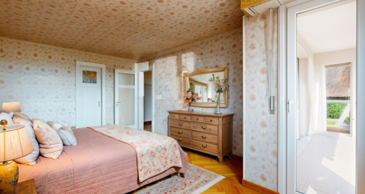 VIVEZ AU CALME, FACE AU LAC, AUX PORTES DE LAUSANNE image 3