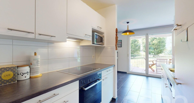 Bel appartement Minergie de 3,5 pièces au calme absolu image 8