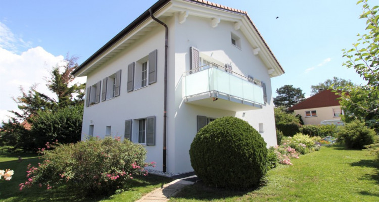 Cosy appartement de 2.5 pièces au rez-de-chaussée image 1