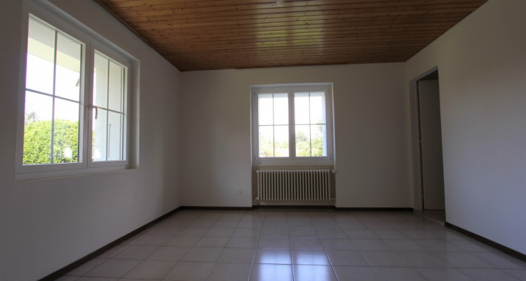 Cosy appartement de 2.5 pièces au rez-de-chaussée image 3