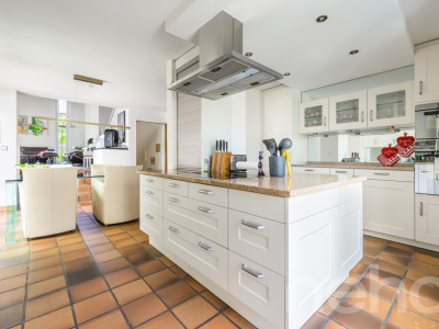 Exklusives EFH in Grabs mit Naturpool & Aussicht in Toplage image 5