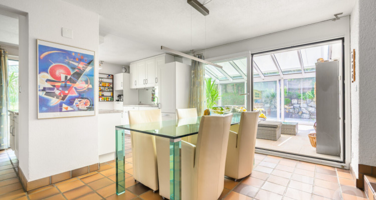 Exklusives EFH in Grabs mit Naturpool & Aussicht in Toplage image 8