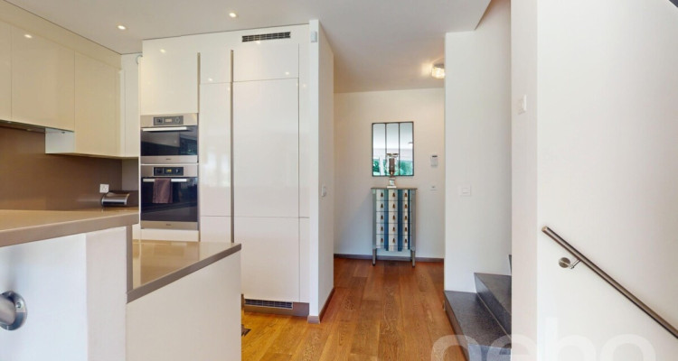 Belle maison mitoyenne avec jardin, emplacement idéal image 7