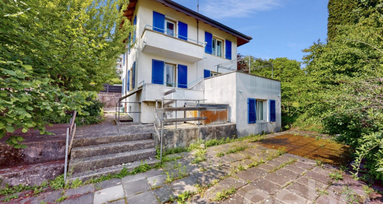 Maison lumineuse avec vue dégagée et potentiel image 1