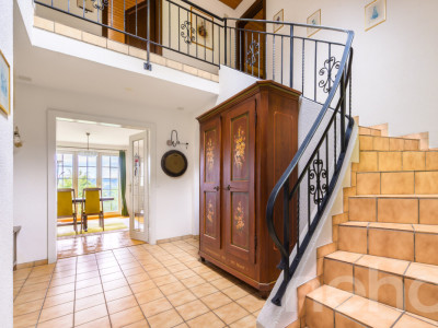 Grosszügiges Einfamilienhaus mit Weitblick und traumhaftem Garten image 5