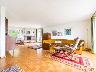 Grosszügiges Einfamilienhaus mit Weitblick und traumhaftem Garten image 8