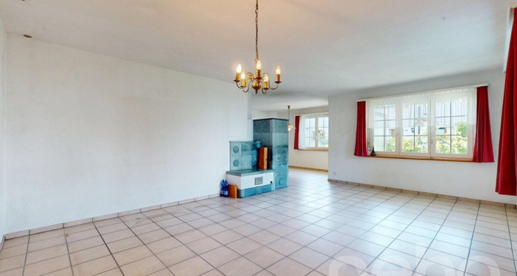 Idyllisches 5-Zimmer-Haus mit Gartenparadies an der Dünnern image 3