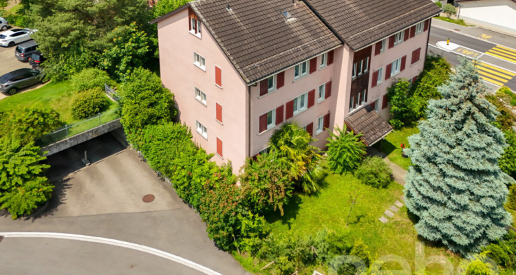 Attraktives Mehrfamilienhaus mit 6 Einheiten in Eschenbach image 3