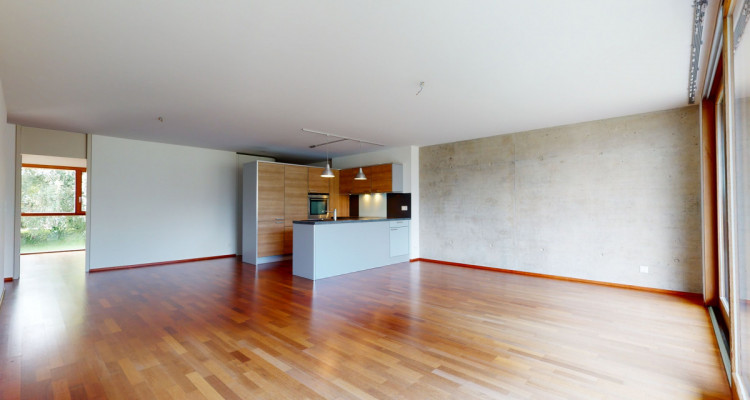 Bel appartement lumineux de 4,5 pièces à Vevey image 2