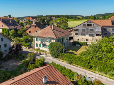 Deux duplex au c?ur d?un ancien bâtiment de charme image 1