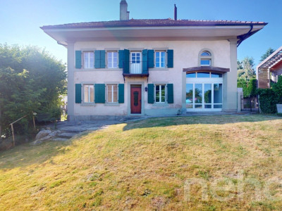 Deux duplex au c?ur d?un ancien bâtiment de charme image 2