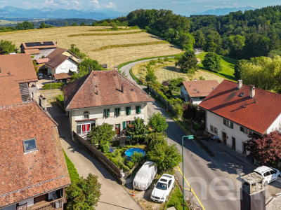 Deux duplex au c?ur d?un ancien bâtiment de charme image 7