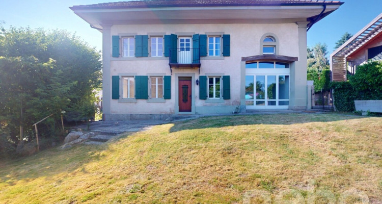 Deux duplex au c?ur d?un ancien bâtiment de charme image 2