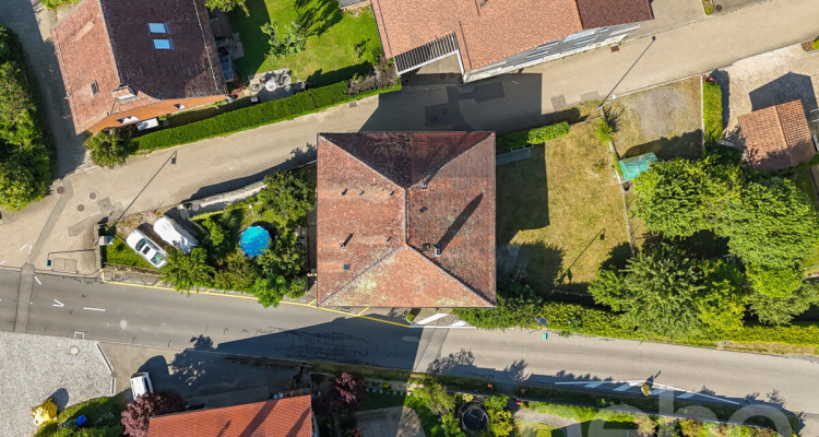 Deux duplex au c?ur d?un ancien bâtiment de charme image 8