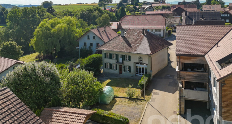 Deux duplex au c?ur d?un ancien bâtiment de charme image 10