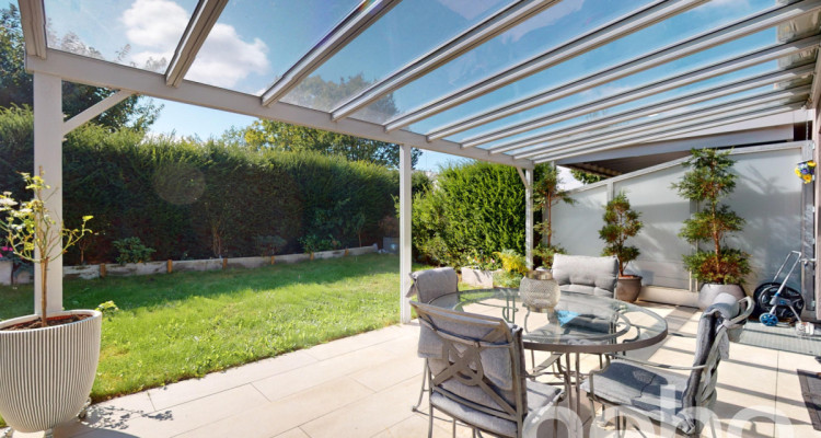 Attraktive Doppelhaushälfte mit Charme und Komfort image 2