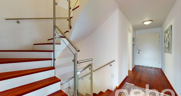 Attraktive Doppelhaushälfte mit Charme und Komfort image 8