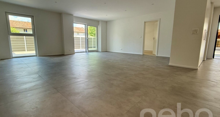 Grand appartement neuf avec balcon habitable image 7