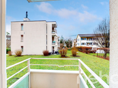 Ruhige und stilvolle Stadtwohnung image 9