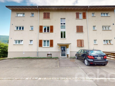 Immeuble locatif de rendement avec vue panoramique sur les montagnes image 1