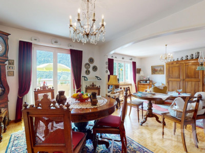 Immeuble locatif de rendement avec vue panoramique sur les montagnes image 12