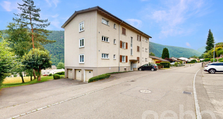 Immeuble locatif de rendement avec vue panoramique sur les montagnes image 3