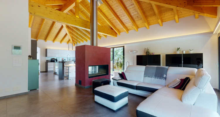 Superbe villa avec matériaux de qualité et finitions de standing image 2
