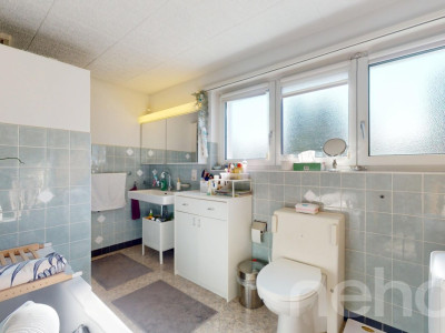 Grosszügiges Haus mit Garten, Garage & viel Platz für Familie & Büro image 9