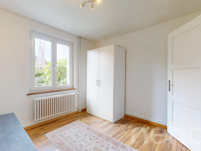 Einfamilienhaus 8Zi. mit separater Einliegerwohnung und Baulandreserve image 5