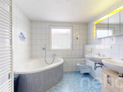 Einfamilienhaus 8Zi. mit separater Einliegerwohnung und Baulandreserve image 10