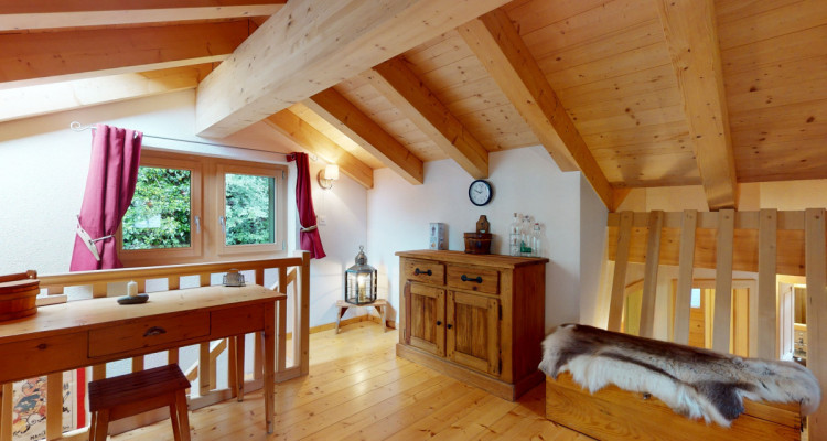 Chalet de 2 appartements de standing avec mezzanine image 9