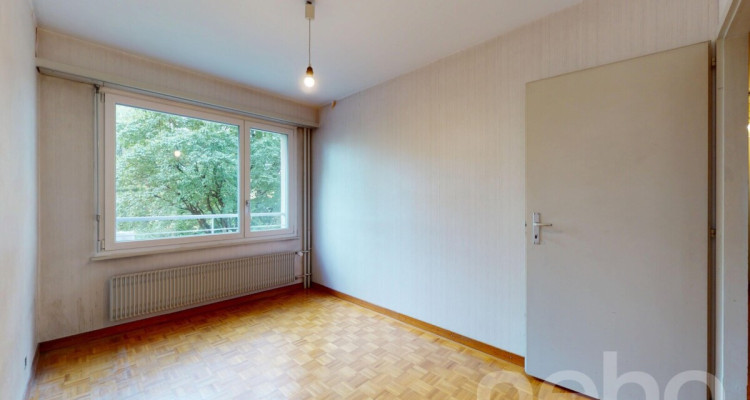 Appartement lumineux et spacieux à rénover image 4