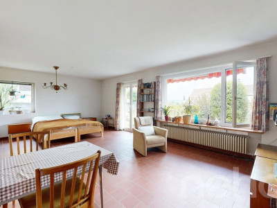 4-Zimmerhaus mit Cheminée und Weitblick in familienfreundlicher Lage image 3