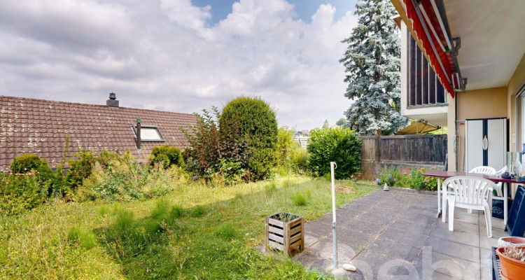 4-Zimmerhaus mit Cheminée und Weitblick in familienfreundlicher Lage image 11